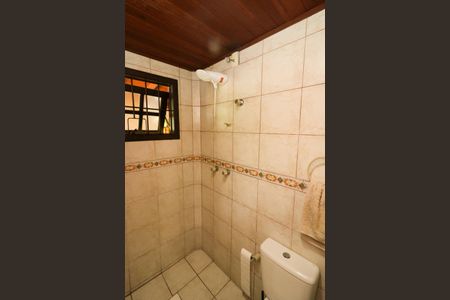 Casa à venda com 426m², 3 quartos e 4 vagas Casa à venda com 426m², 3 quartos e 4 vagasBanheiro Social