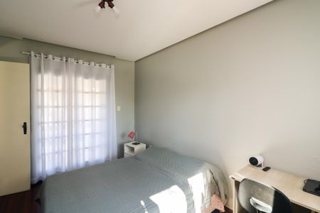 Casa à venda com 426m², 3 quartos e 4 vagas Casa à venda com 426m², 3 quartos e 4 vagasQuarto 1