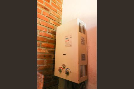 Casa à venda com 426m², 3 quartos e 4 vagas Casa à venda com 426m², 3 quartos e 4 vagasAquecedor