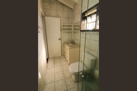 Casa à venda com 426m², 3 quartos e 4 vagas Casa à venda com 426m², 3 quartos e 4 vagasBanheiro da Suíte