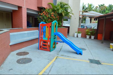 Apartamento à venda com 85m², 3 quartos e 1 vaga Apartamento à venda com 85m², 3 quartos e 1 vagaÁrea comum - Playground