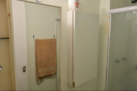 Apartamento à venda com 85m², 3 quartos e 1 vaga Apartamento à venda com 85m², 3 quartos e 1 vagaBanheiro