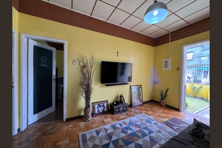Casa à venda com 2 quartos, 71m² em Centro, São Leopoldo