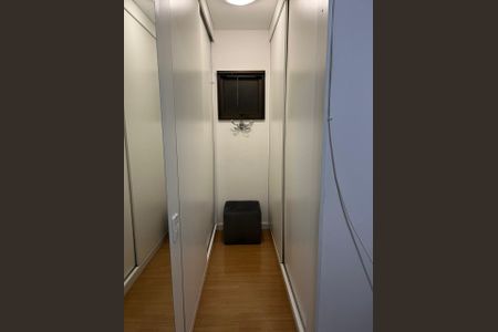 Apartamento à venda com 130m², 4 quartos e 2 vagas Apartamento à venda com 130m², 4 quartos e 2 vagasQuarto