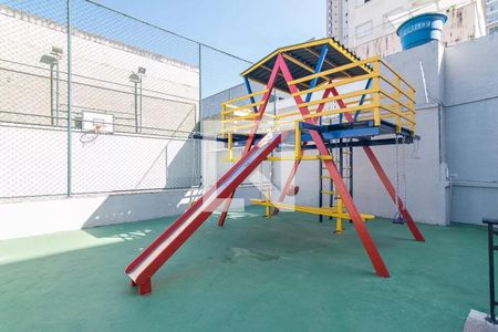 Apartamento à venda com 115m², 3 quartos e 2 vagasÁrea comum - Playground