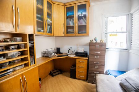 Apartamento à venda com 115m², 3 quartos e 2 vagasQuarto