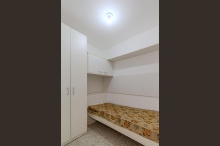 Apartamento para alugar com 180m², 3 quartos e 2 vagas Apartamento para alugar com 180m², 3 quartos e 2 vagasQuarto de Serviço