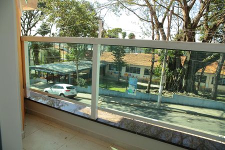 Casa à venda com 162m², 3 quartos e 4 vagasSacada Suíte 3