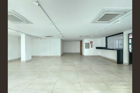 Apartamento à venda com 137m², 4 quartos e 4 vagasÁrea comum