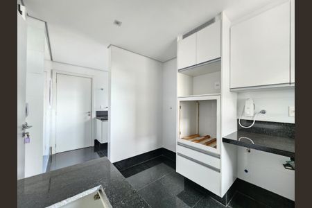 Apartamento à venda com 137m², 4 quartos e 4 vagasCozinha