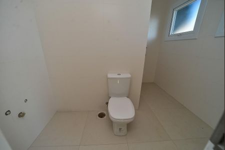 Casa de condomínio à venda com 127m², 3 quartos e 2 vagas Casa de condomínio à venda com 127m², 3 quartos e 2 vagasBanheiro da Suíte