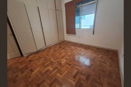 Apartamento à venda com 72m², 2 quartos e 1 vaga