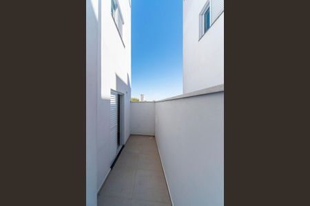 Apartamento à venda com 49m², 2 quartos e 1 vagaVaranda do Quarto 2