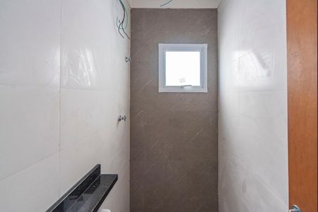 Apartamento à venda com 49m², 2 quartos e 1 vagaBanheiro do Quarto 2