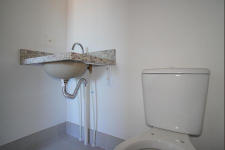 Apartamento à venda com 67m², 2 quartos e 1 vagaBanheiro da Suíte