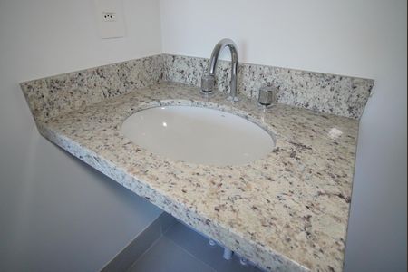 Apartamento à venda com 67m², 2 quartos e 1 vagaBanheiro da Suíte