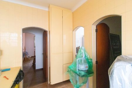 Casa à venda com 695m², 3 quartos e 7 vagasÁrea de Serviço