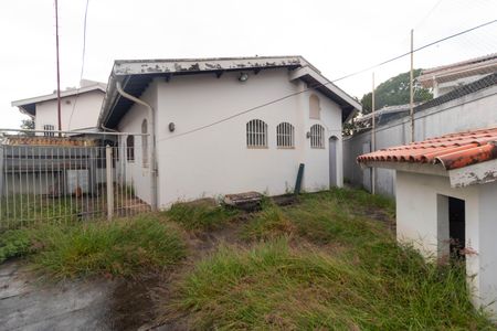 Casa à venda com 695m², 3 quartos e 7 vagasQuintal