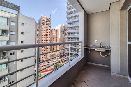 Apartamento à venda com 51m², 2 quartos e 1 vaga Apartamento à venda com 51m², 2 quartos e 1 vagaSacada