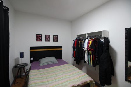 Casa à venda com 370m², 5 quartos e 2 vagasQuarto 2