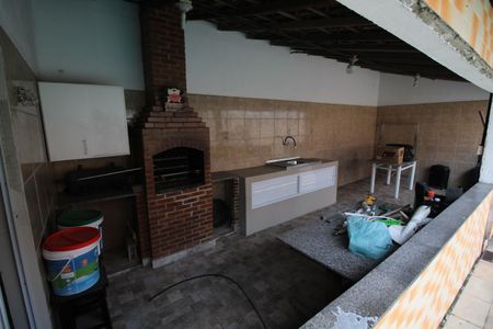 Casa à venda com 370m², 5 quartos e 2 vagasChurrasqueira