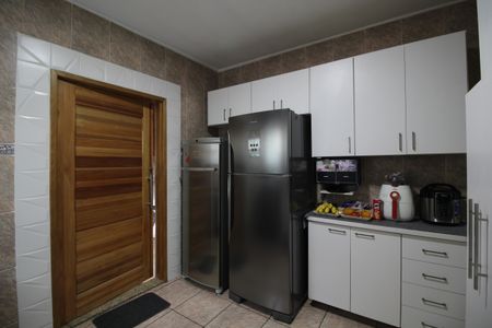 Casa à venda com 370m², 5 quartos e 2 vagasCozinha