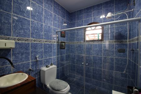 Casa à venda com 370m², 5 quartos e 2 vagasBanheiro Social