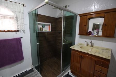 Casa à venda com 370m², 5 quartos e 2 vagasQuarto 4 - Banheiro