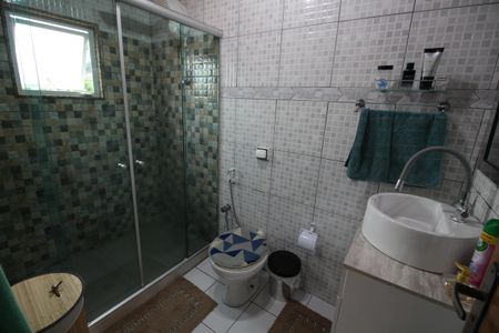 Casa à venda com 370m², 5 quartos e 2 vagasQuarto 3 - Banheiro