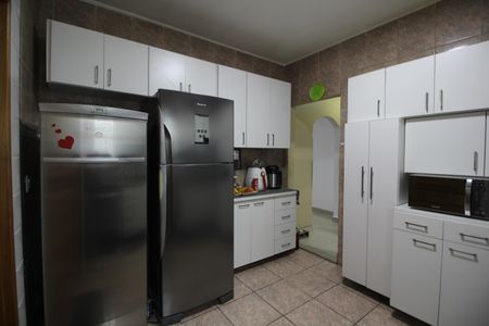 Casa à venda com 370m², 5 quartos e 2 vagasCozinha