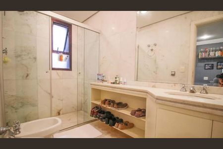 Apartamento à venda com 280m², 4 quartos e 3 vagasFoto 19