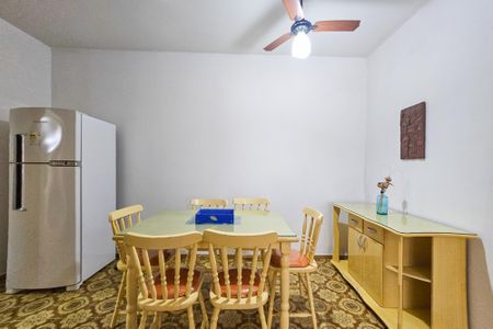 Apartamento para alugar com 74m², 2 quartos e 1 vaga Apartamento para alugar com 74m², 2 quartos e 1 vagaSala