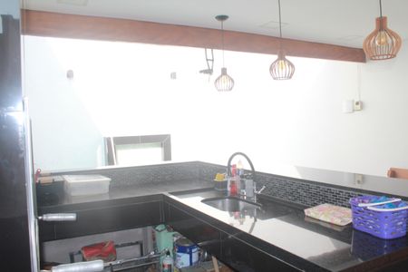 Casa à venda com 170m², 3 quartos e 4 vagasChurrasqueira