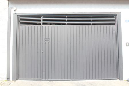 Casa à venda com 170m², 3 quartos e 4 vagasFachada