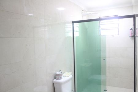 Casa à venda com 170m², 3 quartos e 4 vagasBanheiro da Suíte