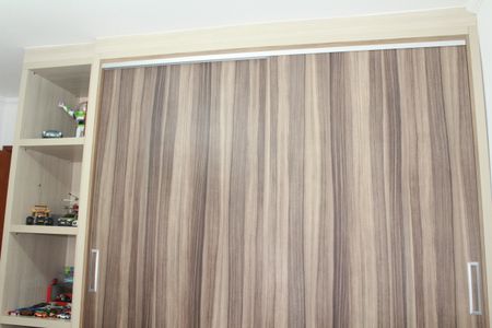 Casa à venda com 170m², 3 quartos e 4 vagasQuarto 1