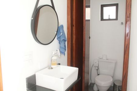 Casa à venda com 170m², 3 quartos e 4 vagasLavabo 2