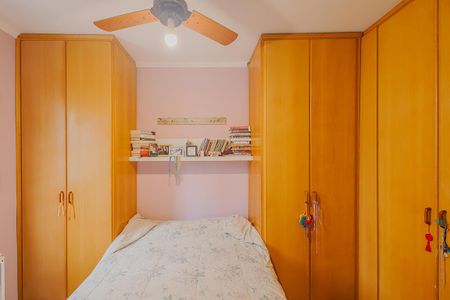 Apartamento à venda com 74m², 3 quartos e 1 vagaQuarto 2