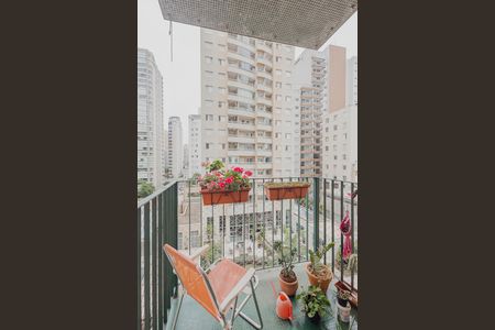 Apartamento à venda com 74m², 3 quartos e 1 vagaVaranda