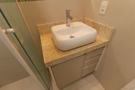 Apartamento à venda com 76m², 3 quartos e 1 vagaBanheiro