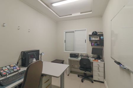 Apartamento à venda com 76m², 3 quartos e 1 vagaQuarto 2