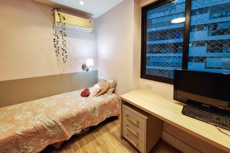 Apartamento à venda com 105m², 3 quartos e 2 vagas Apartamento à venda com 105m², 3 quartos e 2 vagasQuarto 1