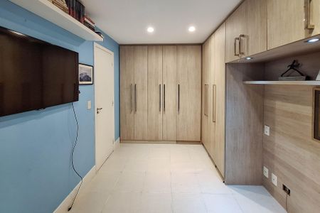 Apartamento à venda com 105m², 3 quartos e 2 vagas Apartamento à venda com 105m², 3 quartos e 2 vagasSuíte 2