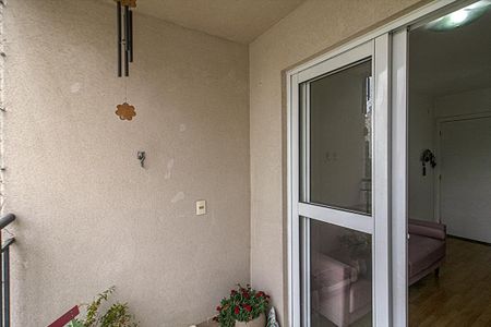 Apartamento à venda com 49m², 2 quartos e 1 vaga Apartamento à venda com 49m², 2 quartos e 1 vagaSacada