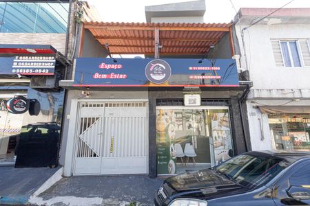 Casa à venda com 110m², 2 quartos e 2 vagasFachada