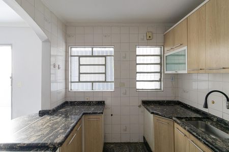 Casa à venda com 110m², 2 quartos e 2 vagasCozinha