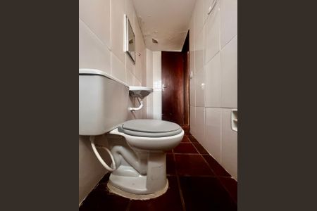 Casa à venda com 153m², 3 quartos e 2 vagas Casa à venda com 153m², 3 quartos e 2 vagasBanheiro Edícula