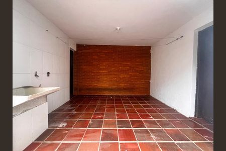 Casa à venda com 153m², 3 quartos e 2 vagas Casa à venda com 153m², 3 quartos e 2 vagasLavanderia