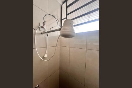 Casa à venda com 153m², 3 quartos e 2 vagas Casa à venda com 153m², 3 quartos e 2 vagasBanheiro