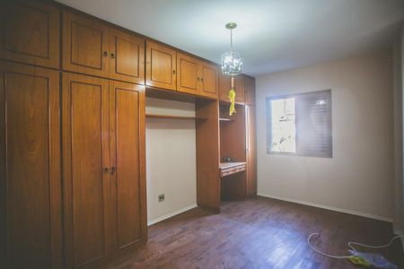 Apartamento à venda com 126m², 3 quartos e 2 vagas Apartamento à venda com 126m², 3 quartos e 2 vagasSuíte